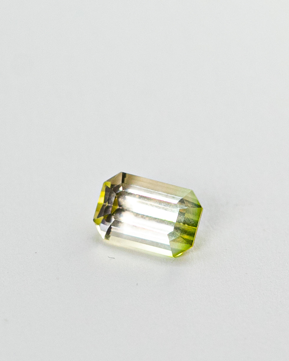Двухцветный турмалин 1.25ct