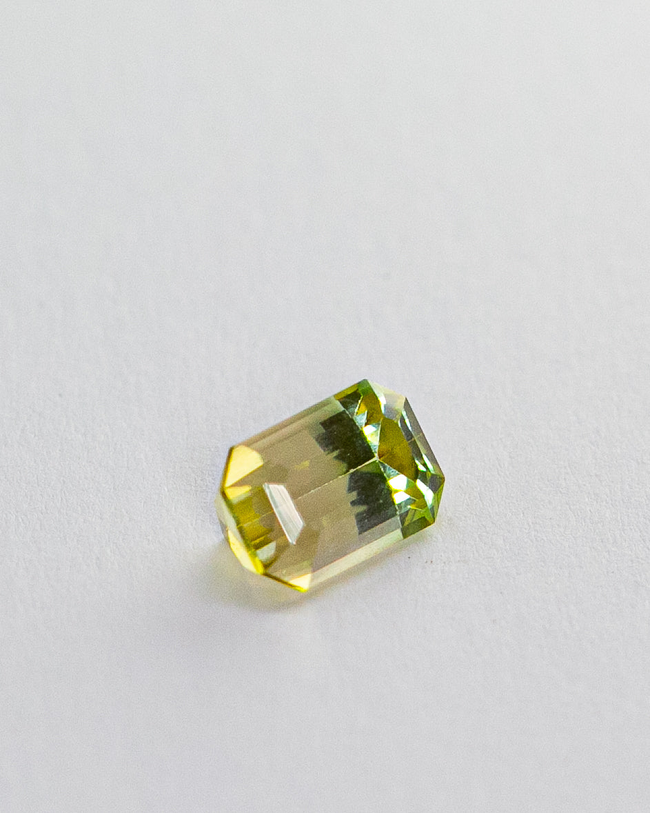 Двухцветный турмалин 1.25ct