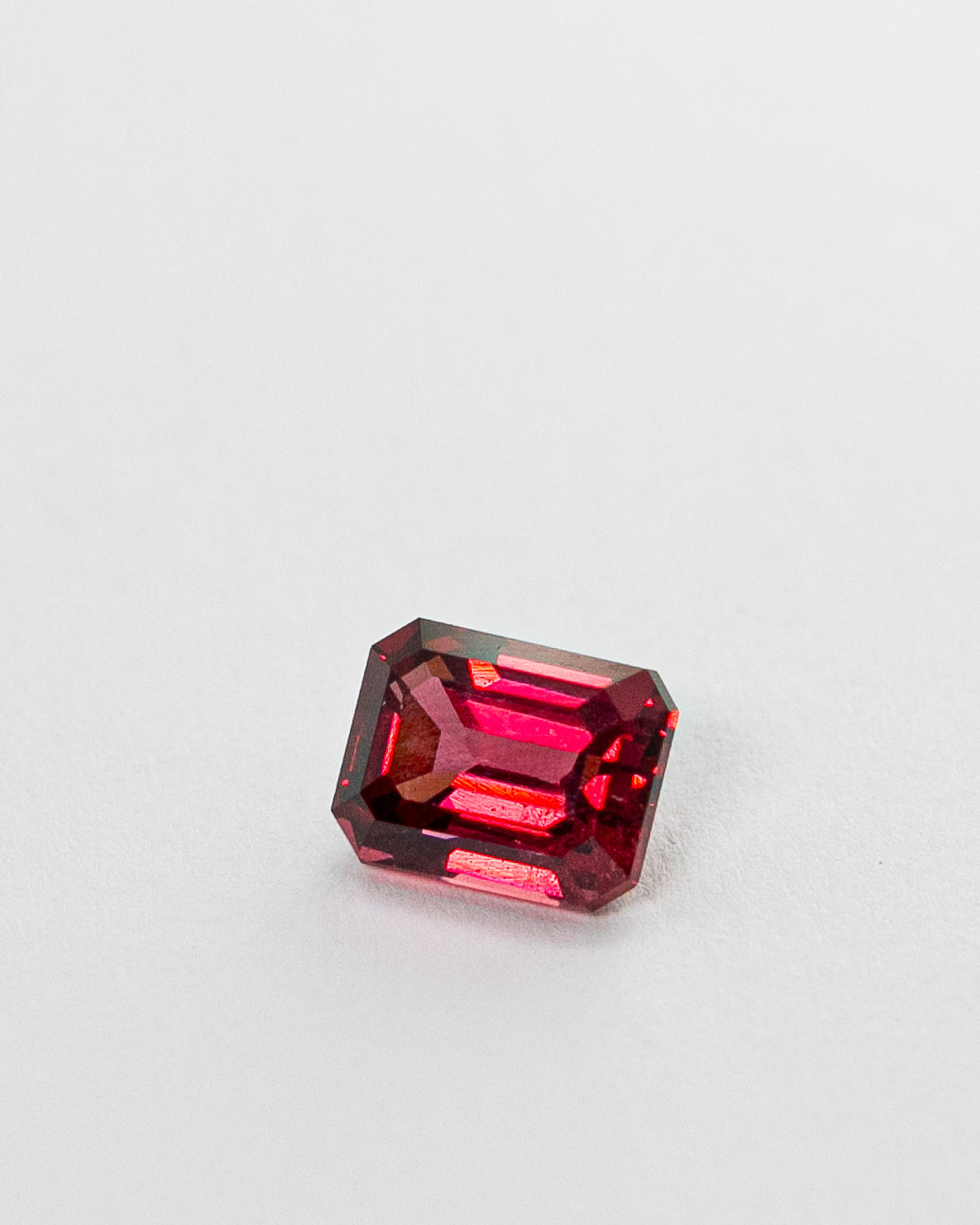 Гранат 2.25ct