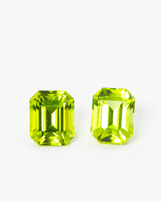 Пара перидотов 5.7ct