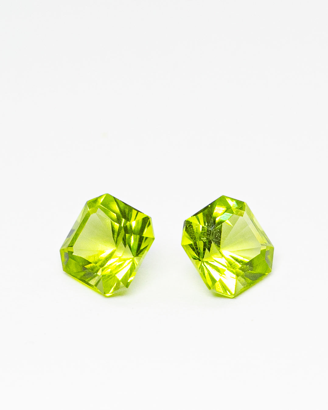 Peridots Pair in Assher Cut 3.5ct