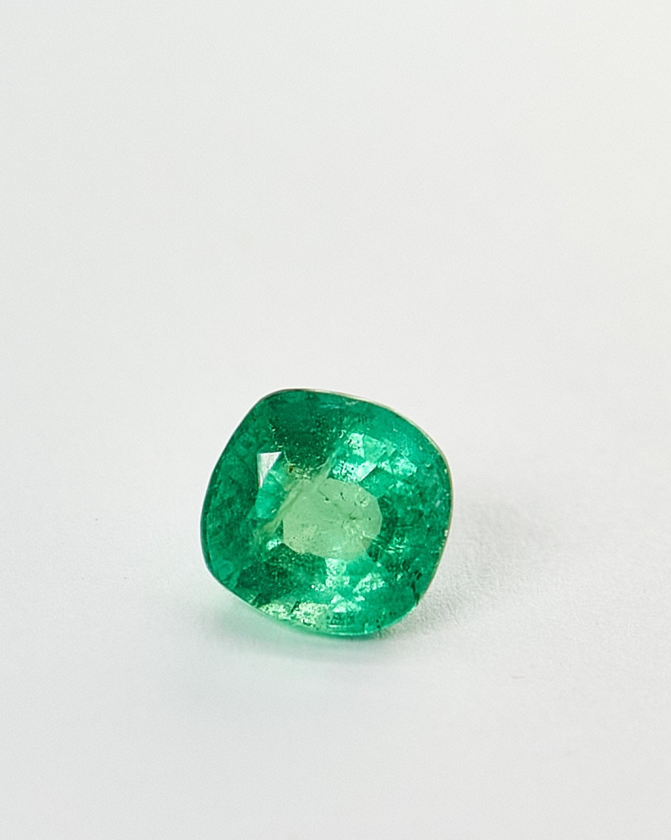 Emerald 2.35ct