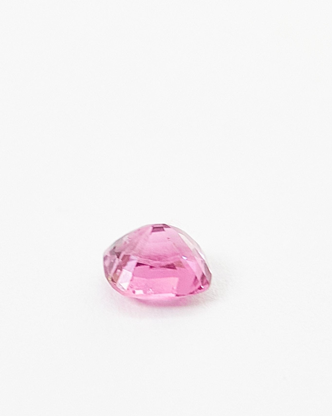 Berry spinel 0.95ct