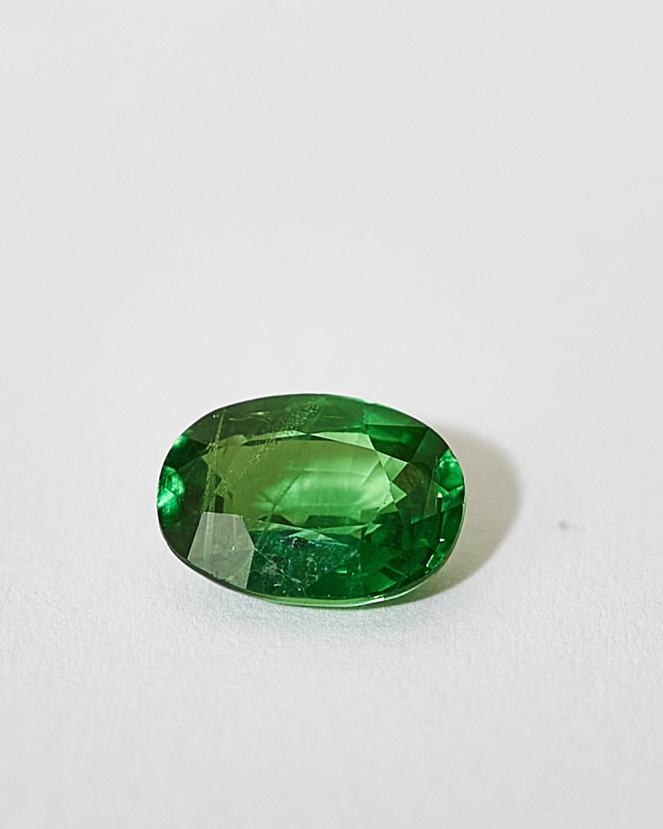 Гранат Тсаворит 2.4ct