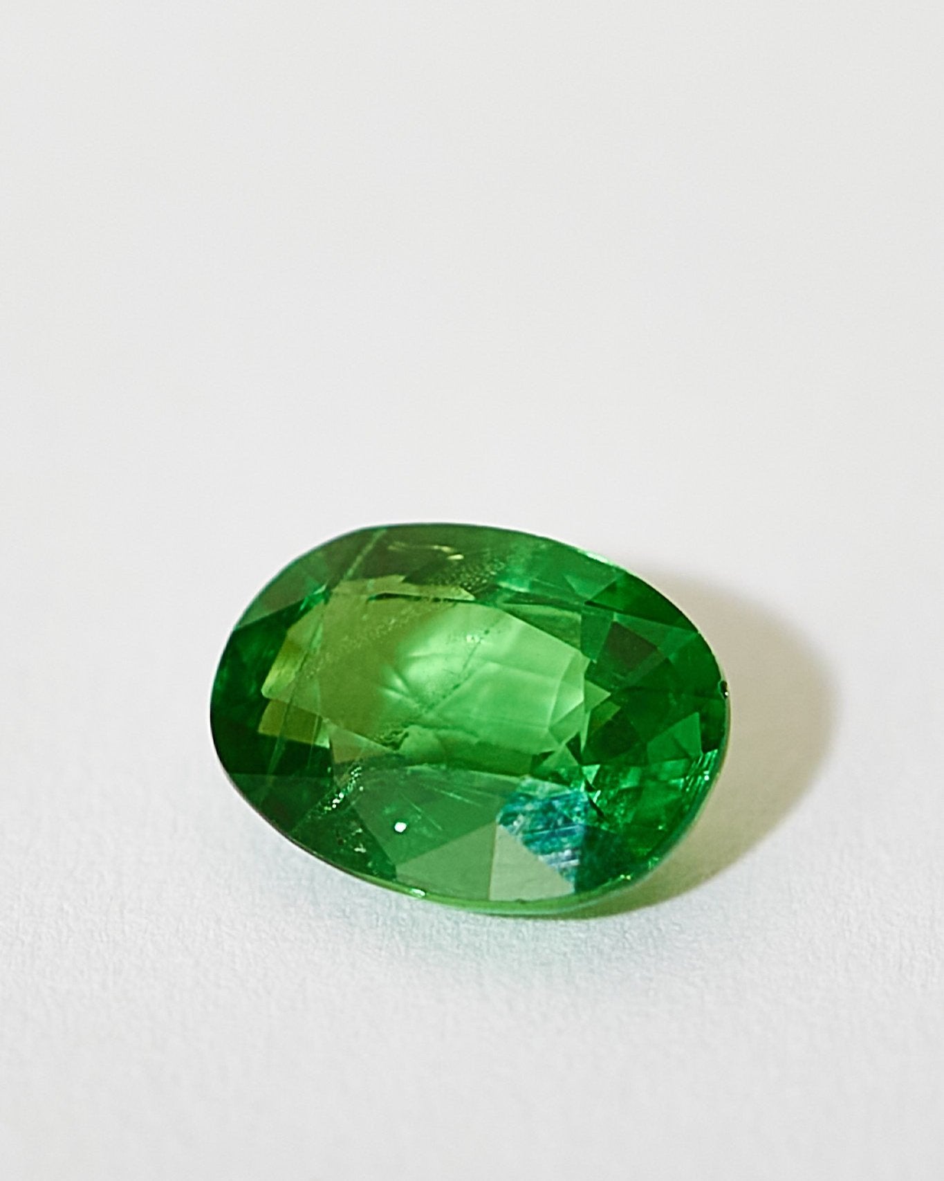 Гранат Тсаворит 2.4ct
