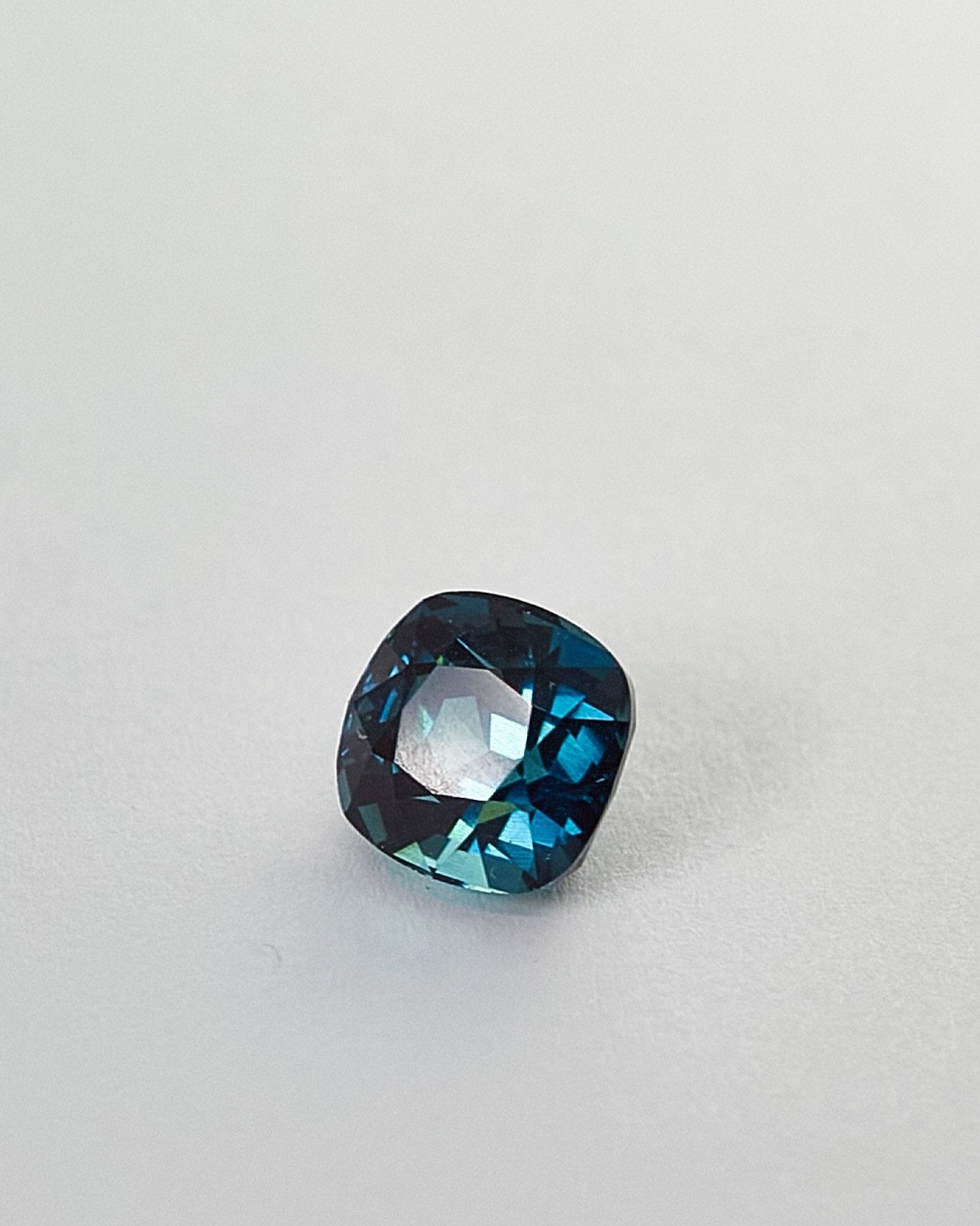 Турмалин Индиголит 2.22ct