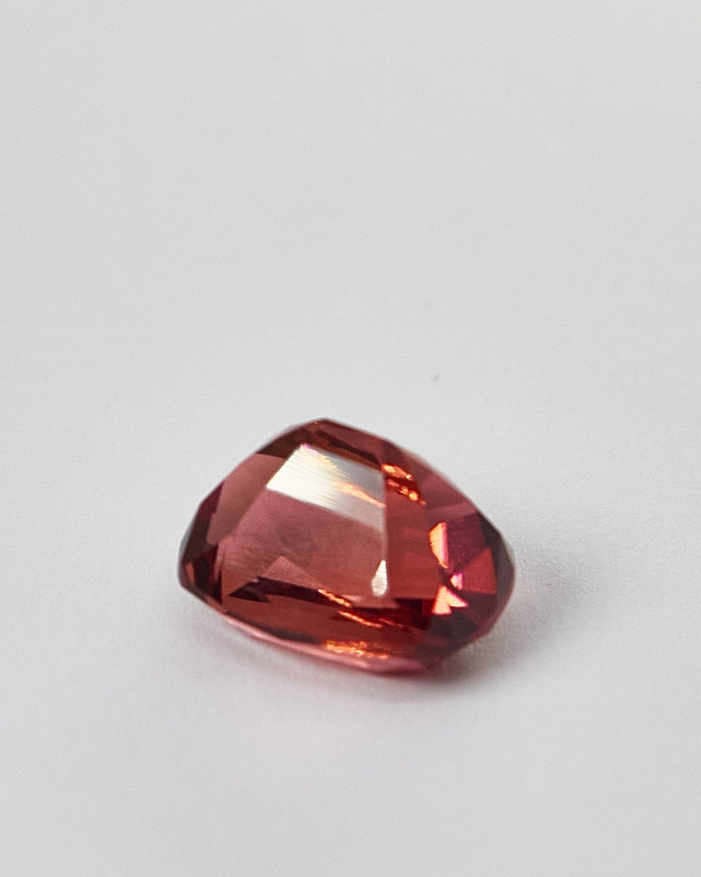 Red wine Tourmaline 12.6ct