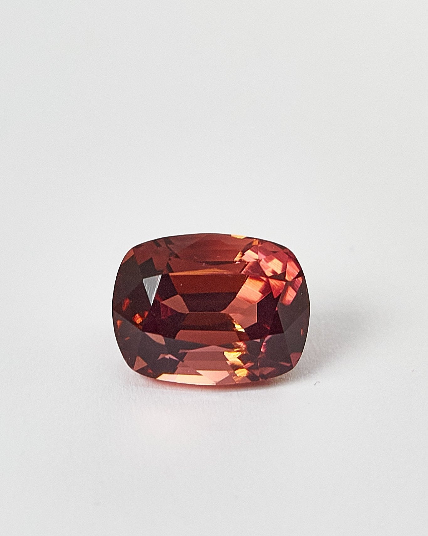Red wine Tourmaline 12.6ct